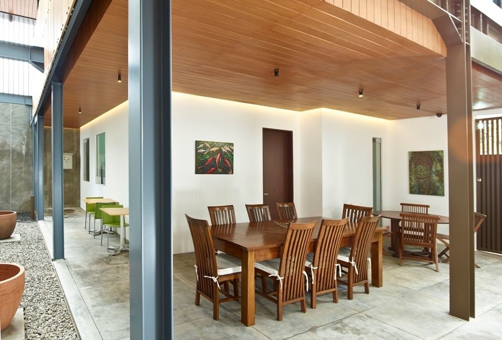 Akanaka Hotel
